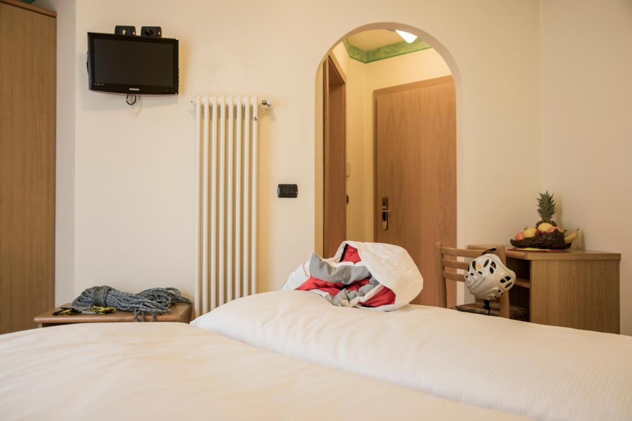 Active Hotel Rosat เปรดัซโซ ภายนอก รูปภาพ