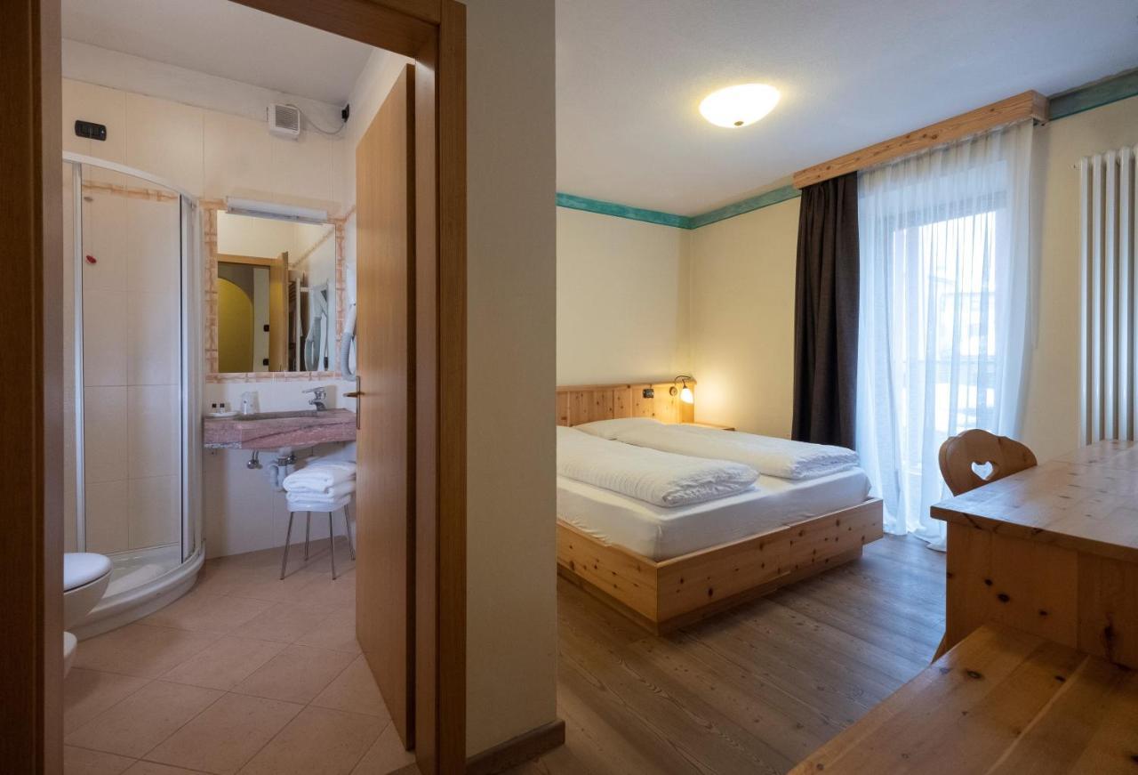 Active Hotel Rosat เปรดัซโซ ภายนอก รูปภาพ